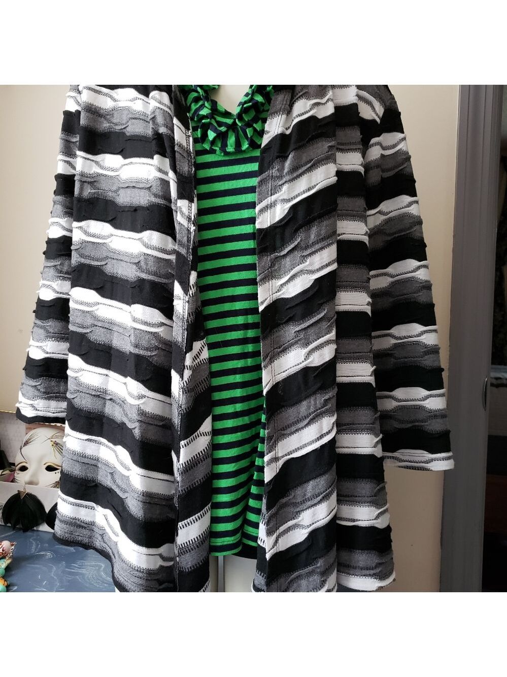 New Directions sweater tufted detail Sm